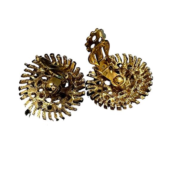 Vintage Gold Tone Rhinestone Clip on Earrings - Picture 5 of 6